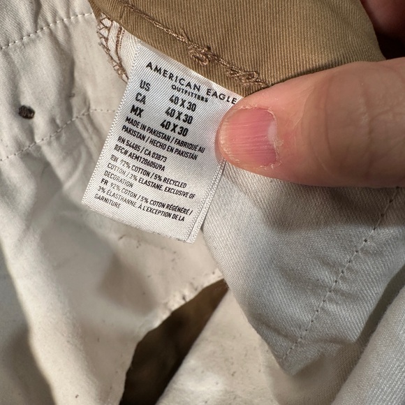 AMERICAN EAGLE OUTFITTERS - Flat Front Skinny Khakis, Men’s 40x30 - Picture 7 of 9